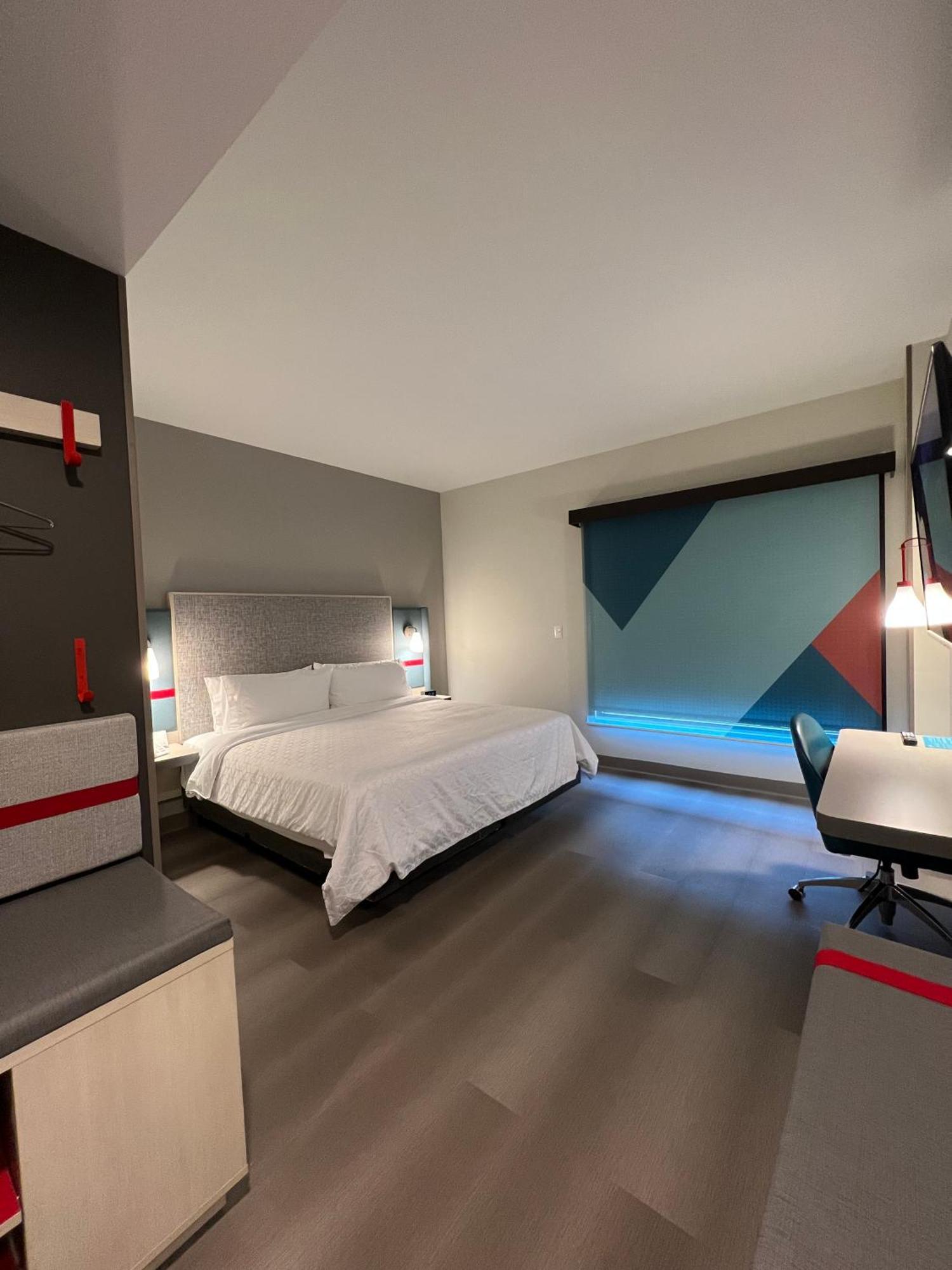 Avid Hotels - Guadalajara Av Vallarta Pte By Ihg Zapopan Pokoj fotografie